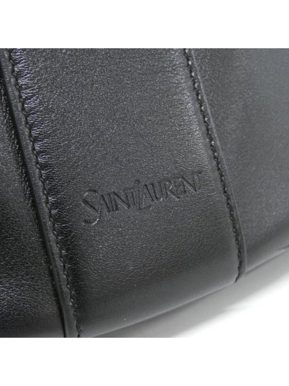 Saint Laurent Aaezc Shoulder Bag - Picture 4 of 8